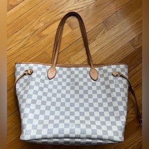 Authentic LV The Neverfull GM tote